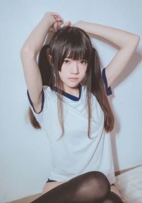 欧美最火超模男子写真_华人原创AV免费在线观看
