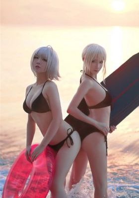 欧美裸模人体艺术写真_在线观看免费版